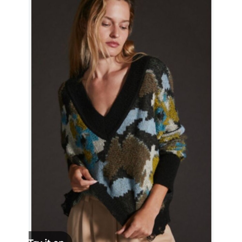 Anthropologie Abstract Camo Distressed Knit V-Neck Sweater Blk, BRN, BLU XS/Smal